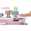 Barbie Cake Design, Playset Pasticceria con Bambola Inclusa e Accessori Decorazione Torte (GFP59)