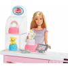 Barbie Cake Design, Playset Pasticceria con Bambola Inclusa e Accessori Decorazione Torte (GFP59)