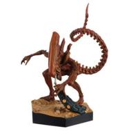 Alien & Predator - Red Xenomorph (Alien Genocide 1993) - Figure 13 cm