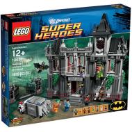LEGO Speciale Collezionisti - Batman: evasione dall'Arkham Asylum (10937)