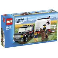 LEGO City - Fuoristrada e rimorchio per cavalli (7635)
