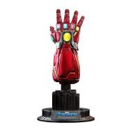 Marvel: Avengers Endgame - Movie Promo Edition Nano Gauntlet 1:4 Scale