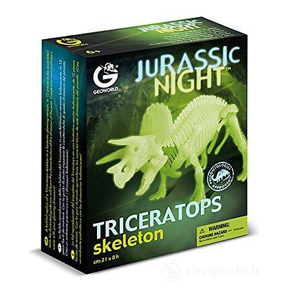 Jurassic Night Triceratopo Scheletro
