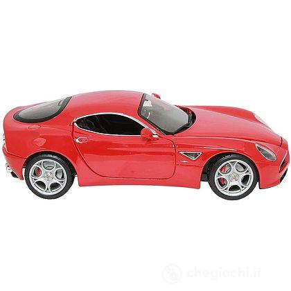 Alfa 8C in scala 1:18 (12077)