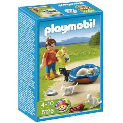 Bambina con gattini (5126)