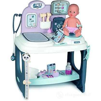 Baby Care Centro Pediatra con bambola e 28 accessori (7600240300)