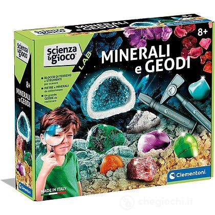 Minerali e Geodi (19350)