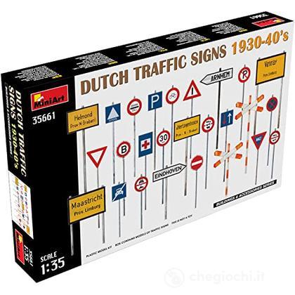 1/35 Dutch Traffic Signs 1930-40s (MA35661)