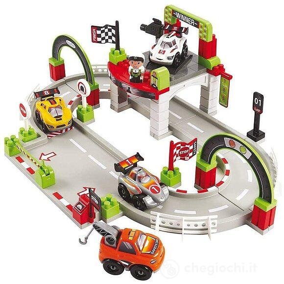 Abrick Circuito Grand Prix con 1 personaggio e 4 veicoli (7600003006)