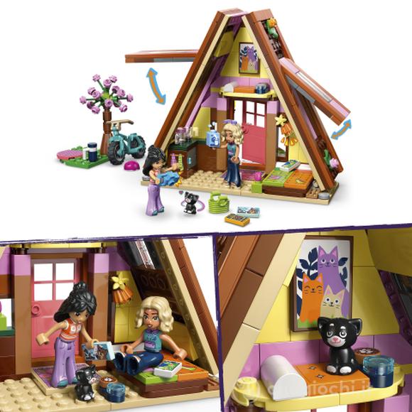 LEGO Friends 42682 Cabina Glamping nella Natura, Casa Giocattolo con 2 Mini Bamboline, Gatto e Accessori, Regalo Bambini 6+