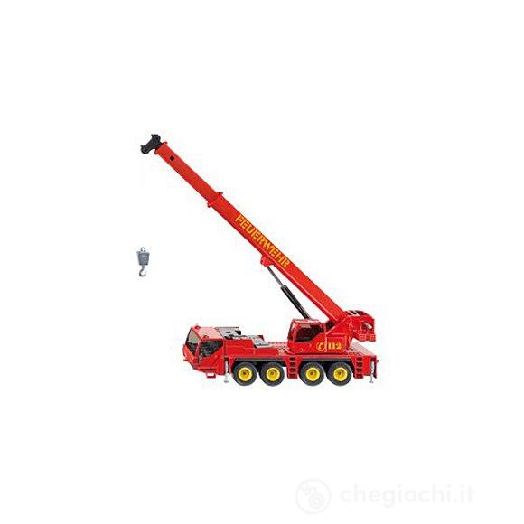 Camion dei pompieri con gru (2110)