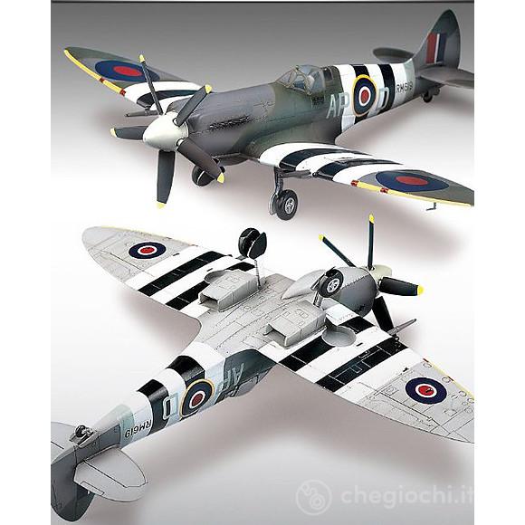 Aereo Submarine Spitfire Mk. Xiv-C (AC12274)
