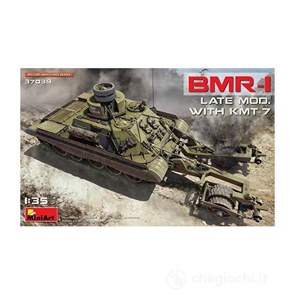 1/35 BMR-1 Late Mod. with KMT-7 (MA37039)