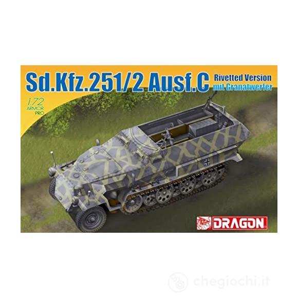 1/72 Sd.Kfz.251/2 Ausf.C Rivetted Version mit Granatwerfer (DR7308)