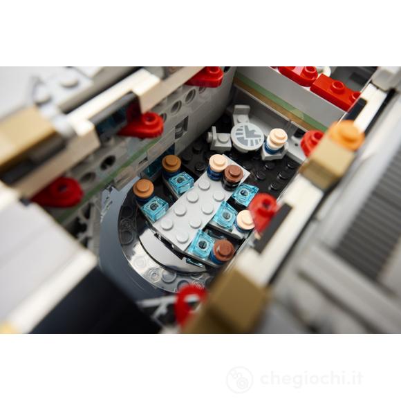 LEGO Marvel 76354 Elivelivolo S.H.I.E.L.D. - Kit di Modellismo per Adulti con 6 Minifigure, Regalo per i Fan degli Avengers