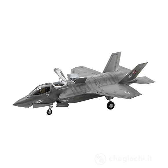 1/72 F-35 Lightning Ii (B Version) U.S.M.C. Vmfa-242 (HA02398)