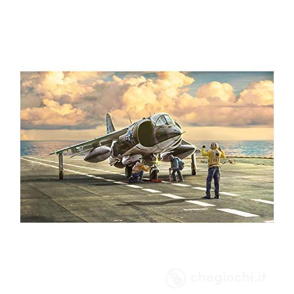 1/72 AV-8A (IT1410)