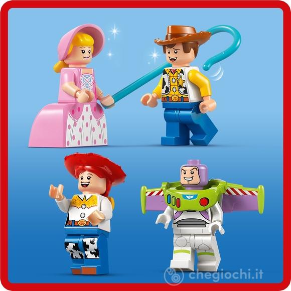 Toy Story: Treno e Auto RC celebrativi (43264)