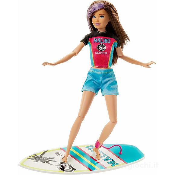 Barbie Skipper con tavola da surf (GHK36)