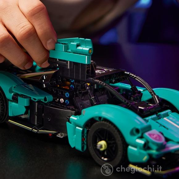 Aston Martin Valkyrie (42208)
