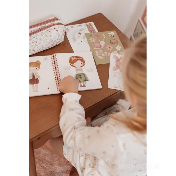 Libro con adesivi Dress Me Up - Fairy Garden (126324)
