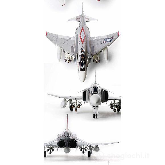 Aereo USN F-4J VF-102 Diamondbacks 1:48 (AC12323)