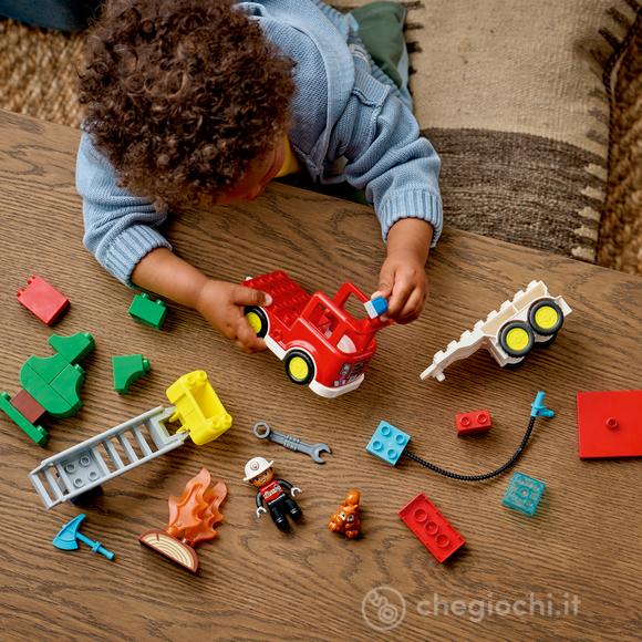 LEGO DUPLO 10473 Autopompa con Manichetta e Pompiere, Gioco Didattico per la Motricità Fine con Camion e Personaggio per 2+