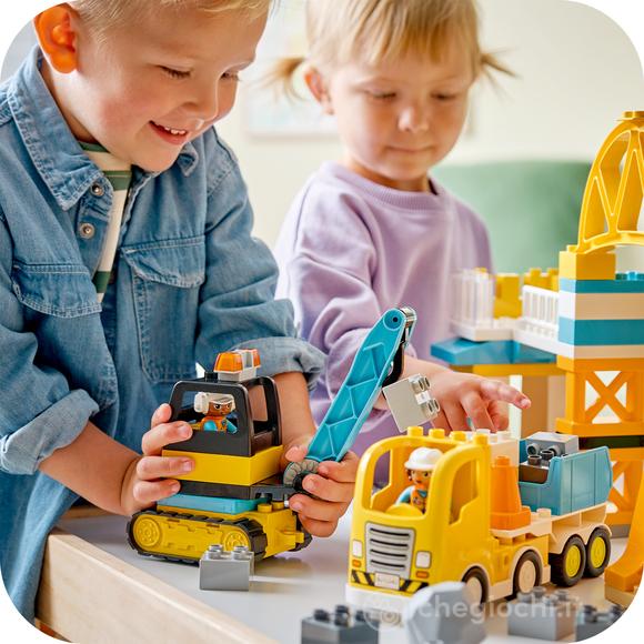 LEGO DUPLO 10476 Cantiere e Veicoli 3 in 1, Gioco Didattico 3+ per la Motricità Fine con Camion Giocattolo, Gru ed Escavatori