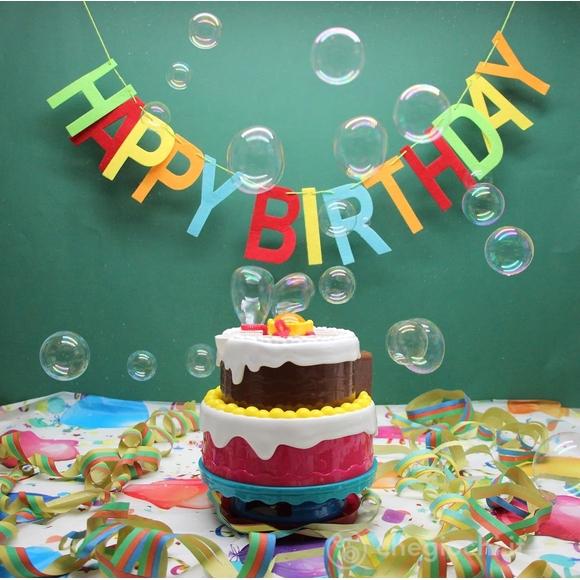 Macchina Crea Bolle Torta Party Musicale Diam Cm 18,5 H 20 (20664)
