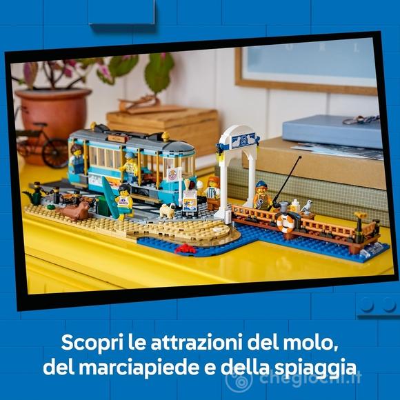 LEGO City Classic 60506 Tram Classico della Spiaggia, Treno Giocattolo con Binari e Scena di Strada, Regalo per Bambini da 7+