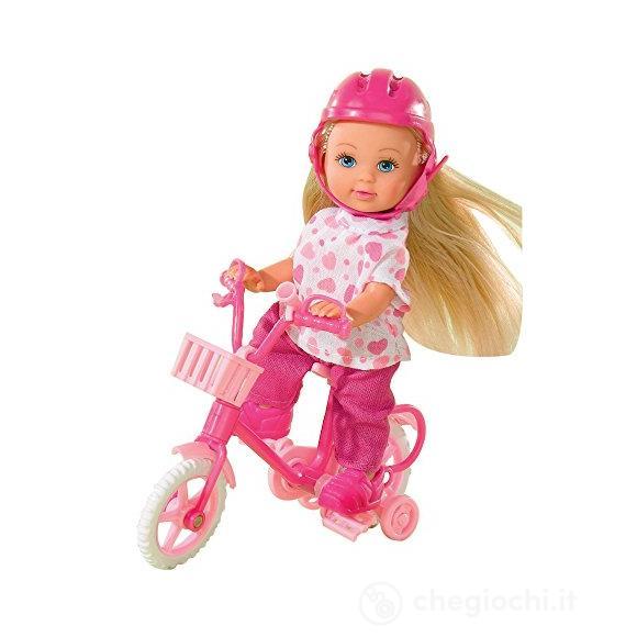 Evy In Bici 105731715