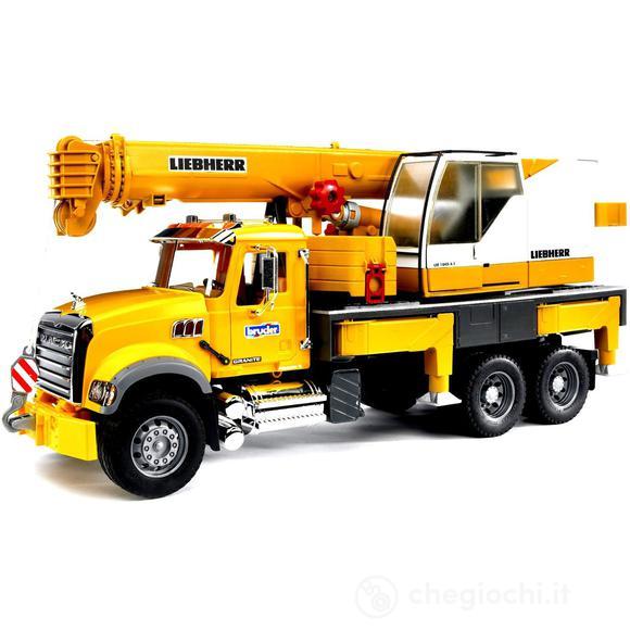 Camion Mack con gru Liebherr (2818)