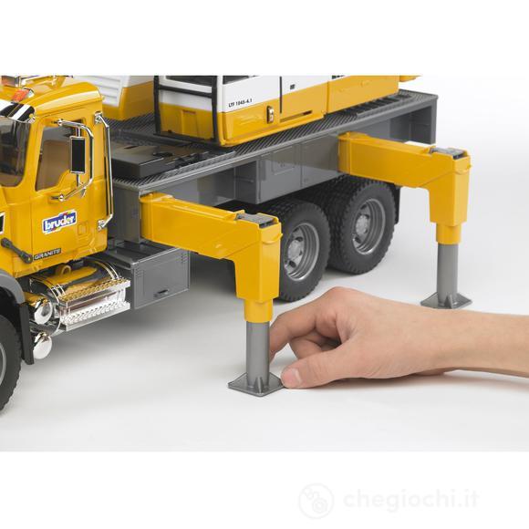 Camion Mack con gru Liebherr (2818)