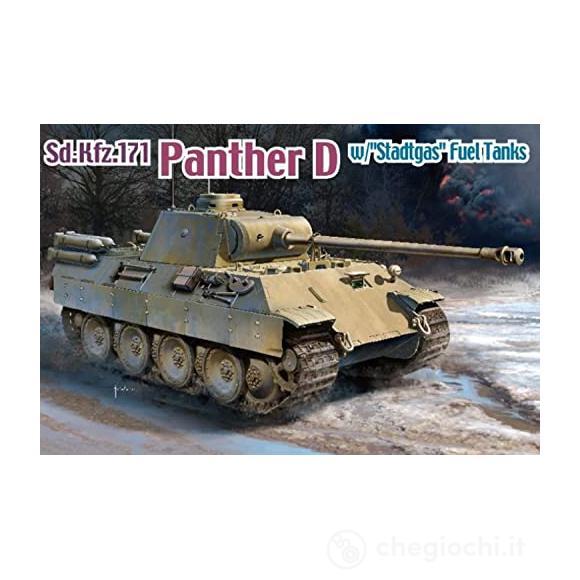 1/35 PANTHER D w/STADTGAS FUEL TANKS (DR6881)