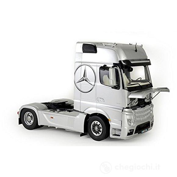 Camion Mercedes Benz Actros Mp4 Giga Space 1/24 (IT3905)