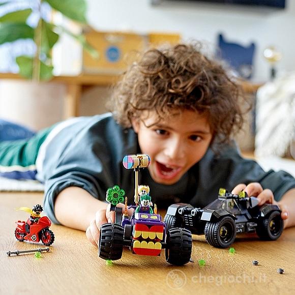All'inseguimento del tre-ruote di Joker - Lego Super Heroes (76159)