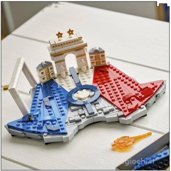 LEGO Editions 43013 Kylian Mbappé – Highlights Calcistici, Giocattolo 3D da Esposizione con Minifigure, Regalo Bambini da 10+