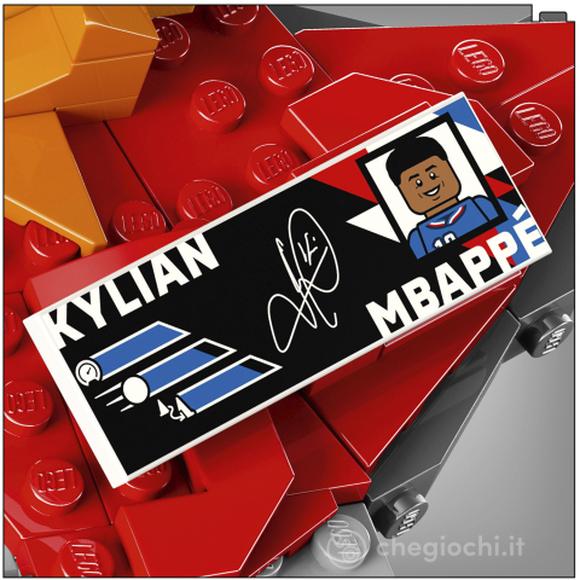 LEGO Editions 43013 Kylian Mbappé – Highlights Calcistici, Giocattolo 3D da Esposizione con Minifigure, Regalo Bambini da 10+